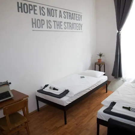 Ferienwohnung Bed'N'Beer Budapest Exterior foto